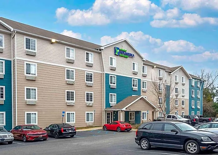 Extended America Select - - East Tallahassee